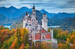 The 8 Most Beautiful Castles Around the World, Ranked