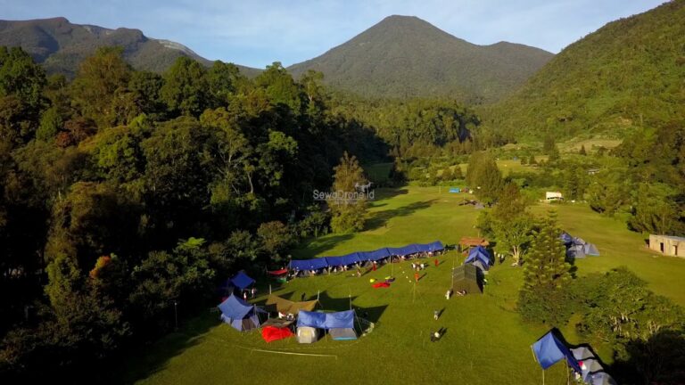 Discover 6 Fascinating Facts About Mount Mandalawangi in Bandung and the Legend of King Mandala