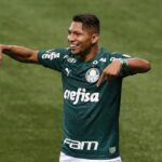 Rony Deflects Criticism, Shines as Regular Starter for Palmeiras